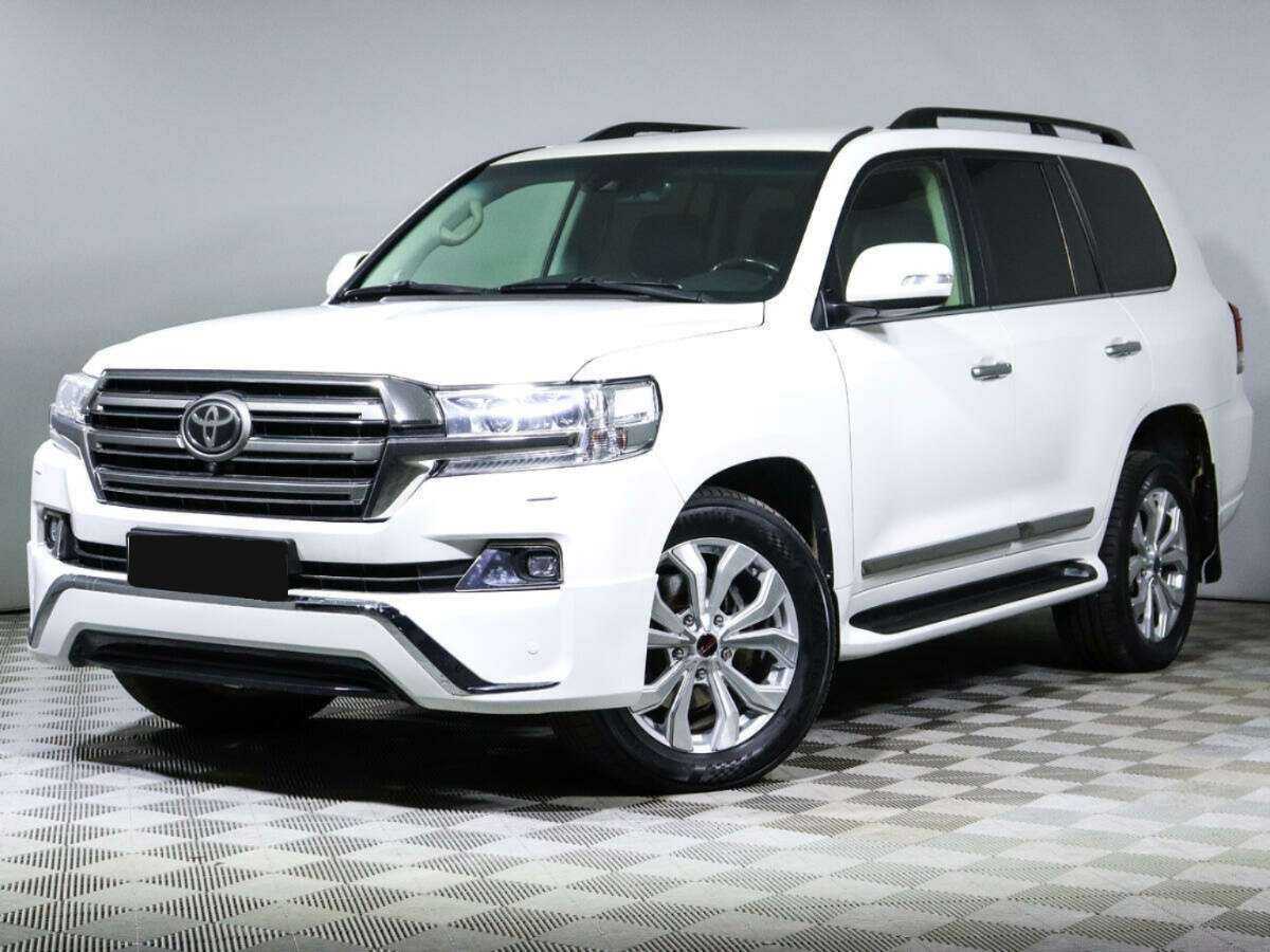 Купить Toyota Land Cruiser с пробегом. Посмотреть фото
