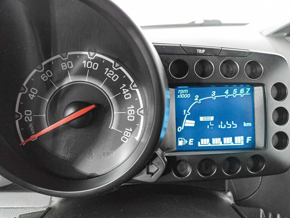 Купить Chevrolet Spark с пробегом. Фото: #10