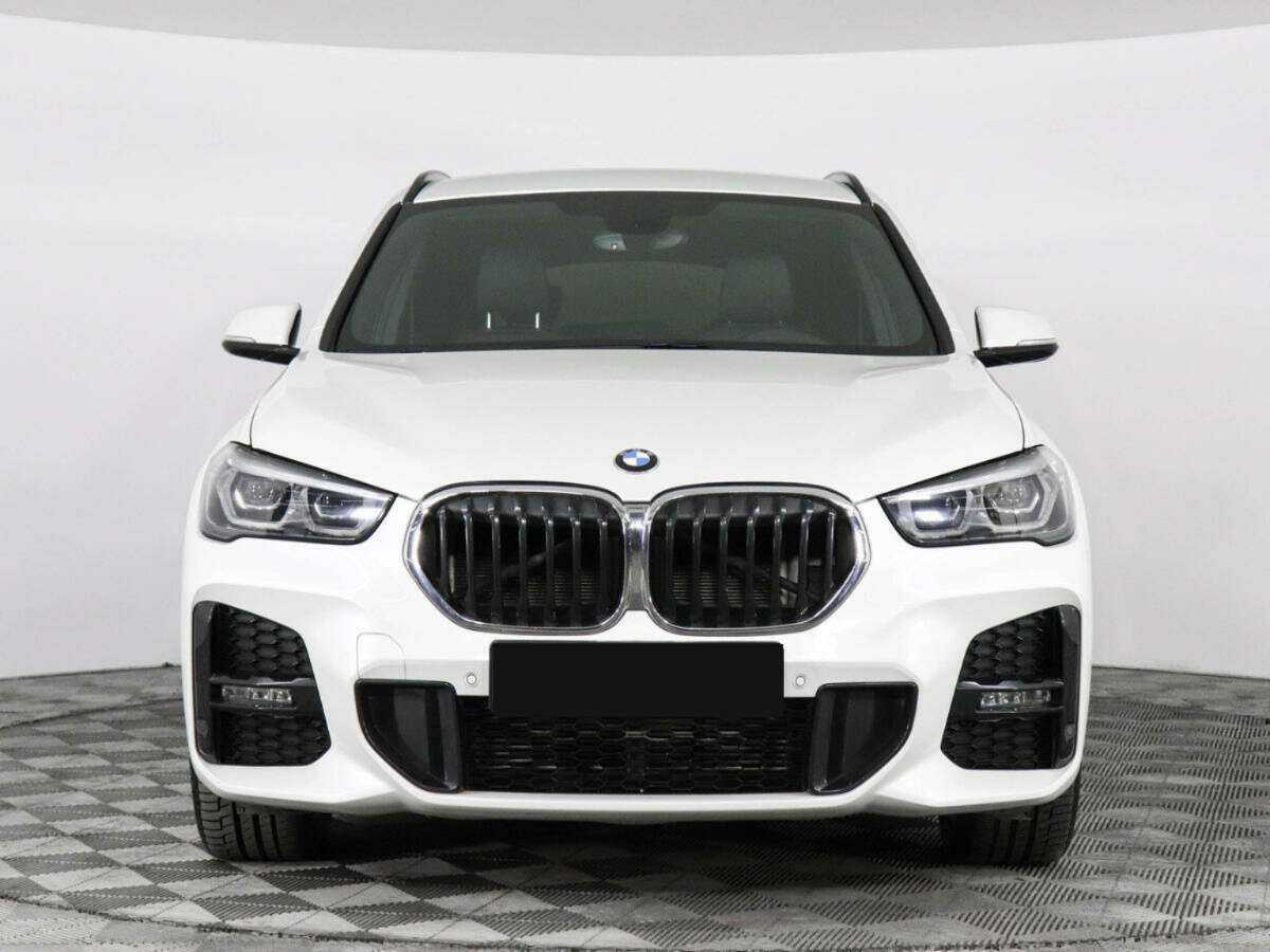 Купить BMW X1 с пробегом. Фото: #2