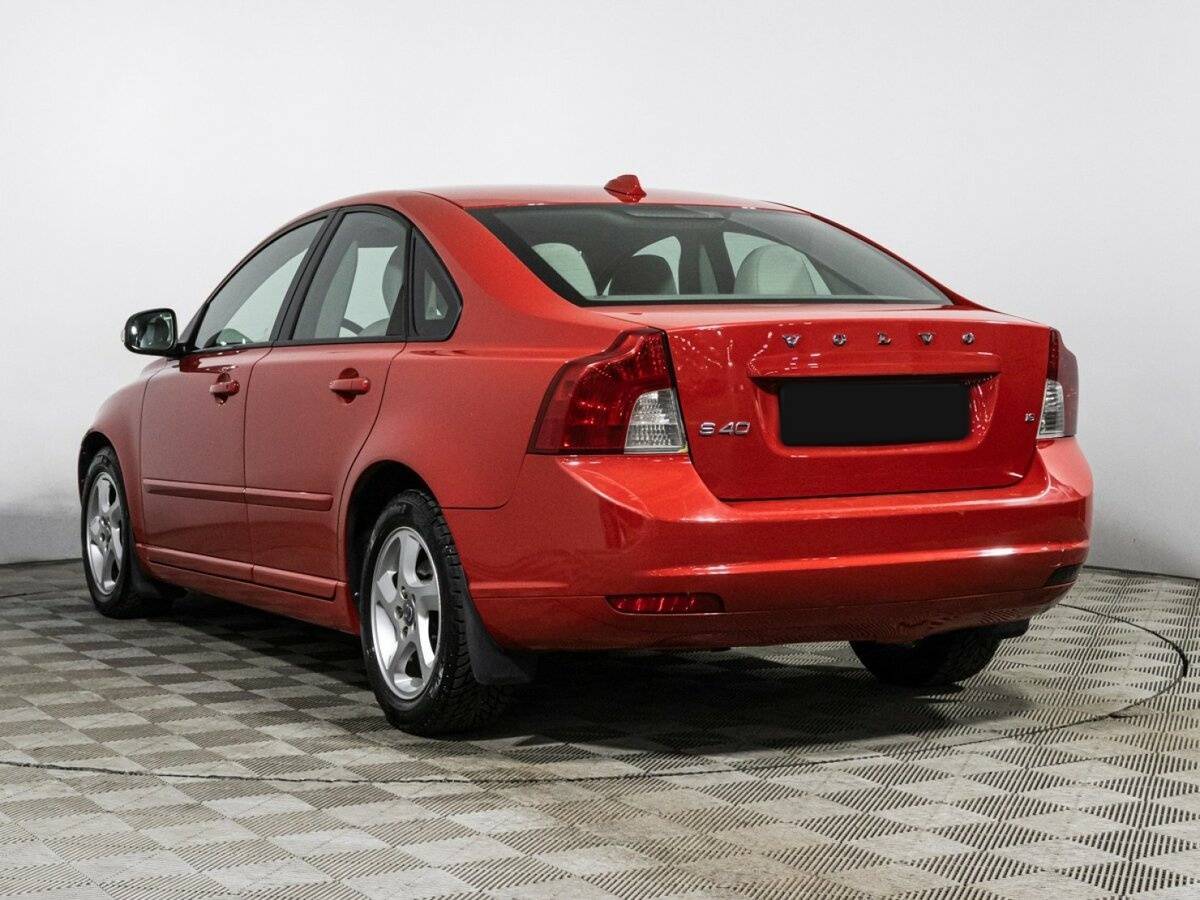 Купить Volvo S40 с пробегом. Фото: #6