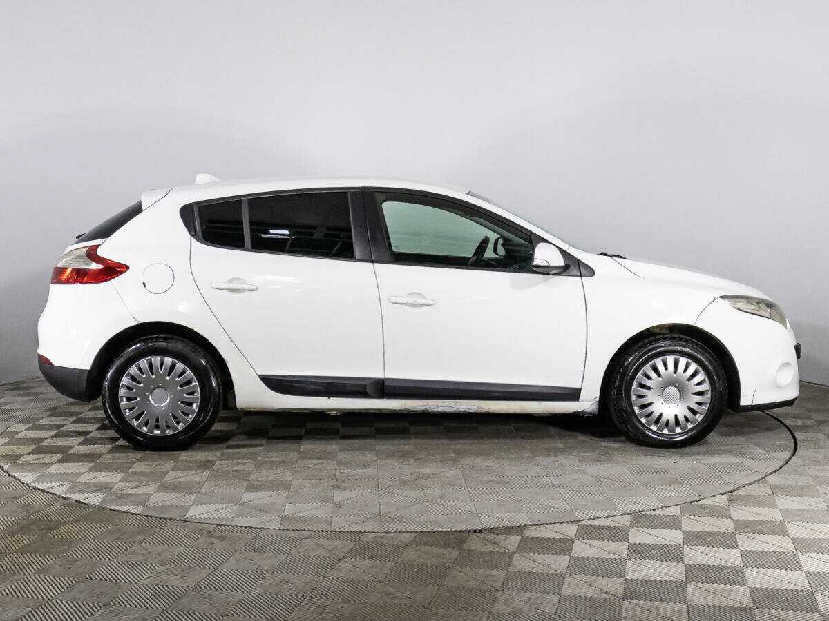 Купить Renault Megane с пробегом. Фото: #3