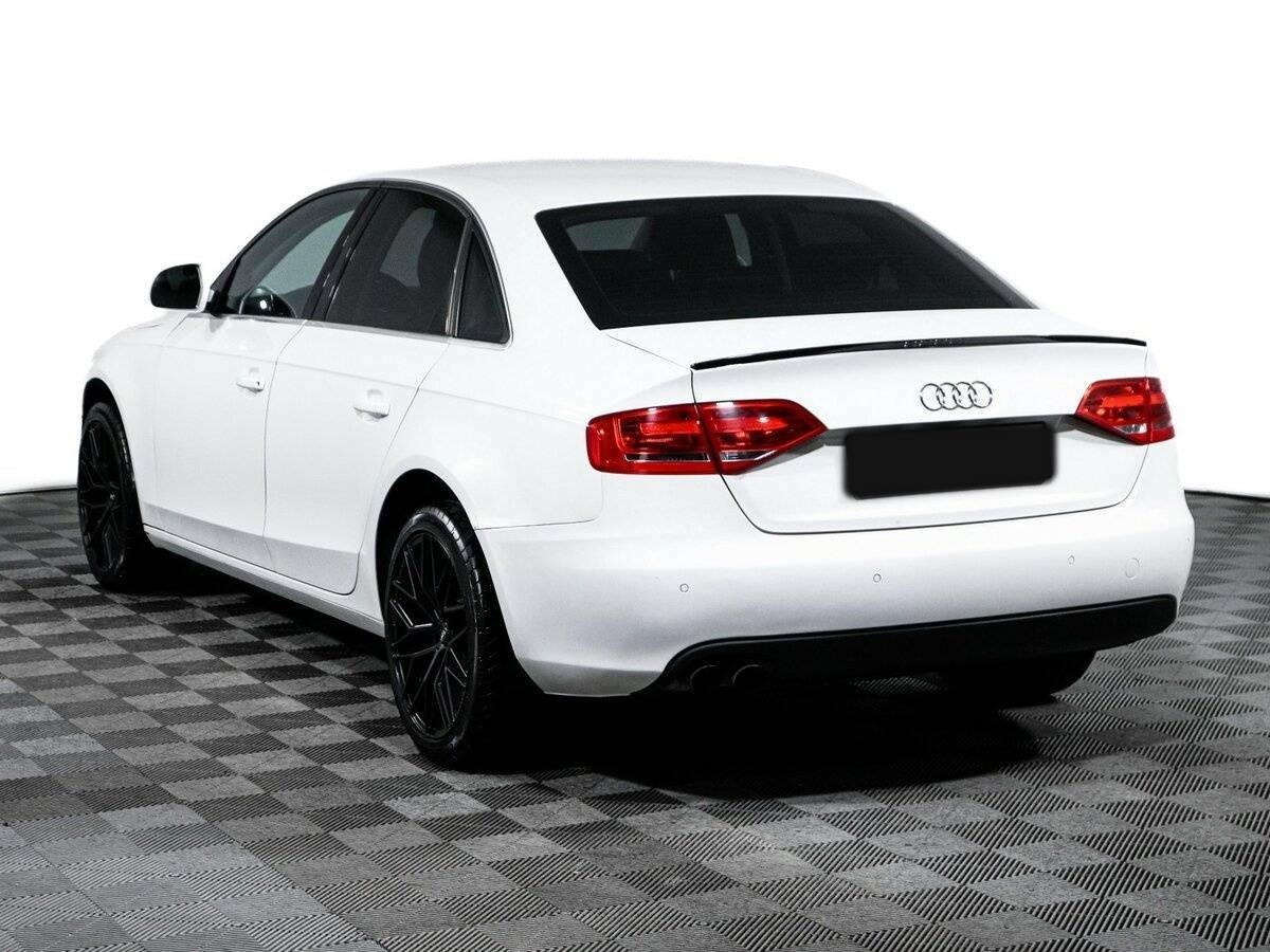 Купить Audi A4 с пробегом. Фото: #6