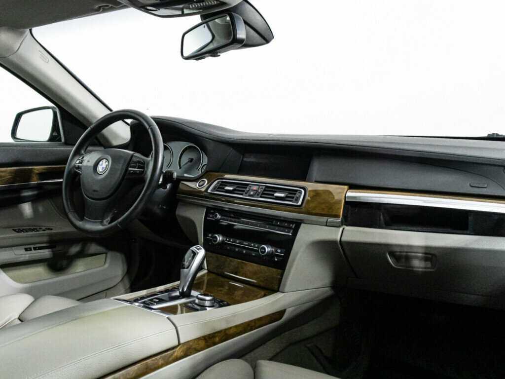 Купить BMW 7 серии с пробегом. Фото: #8
