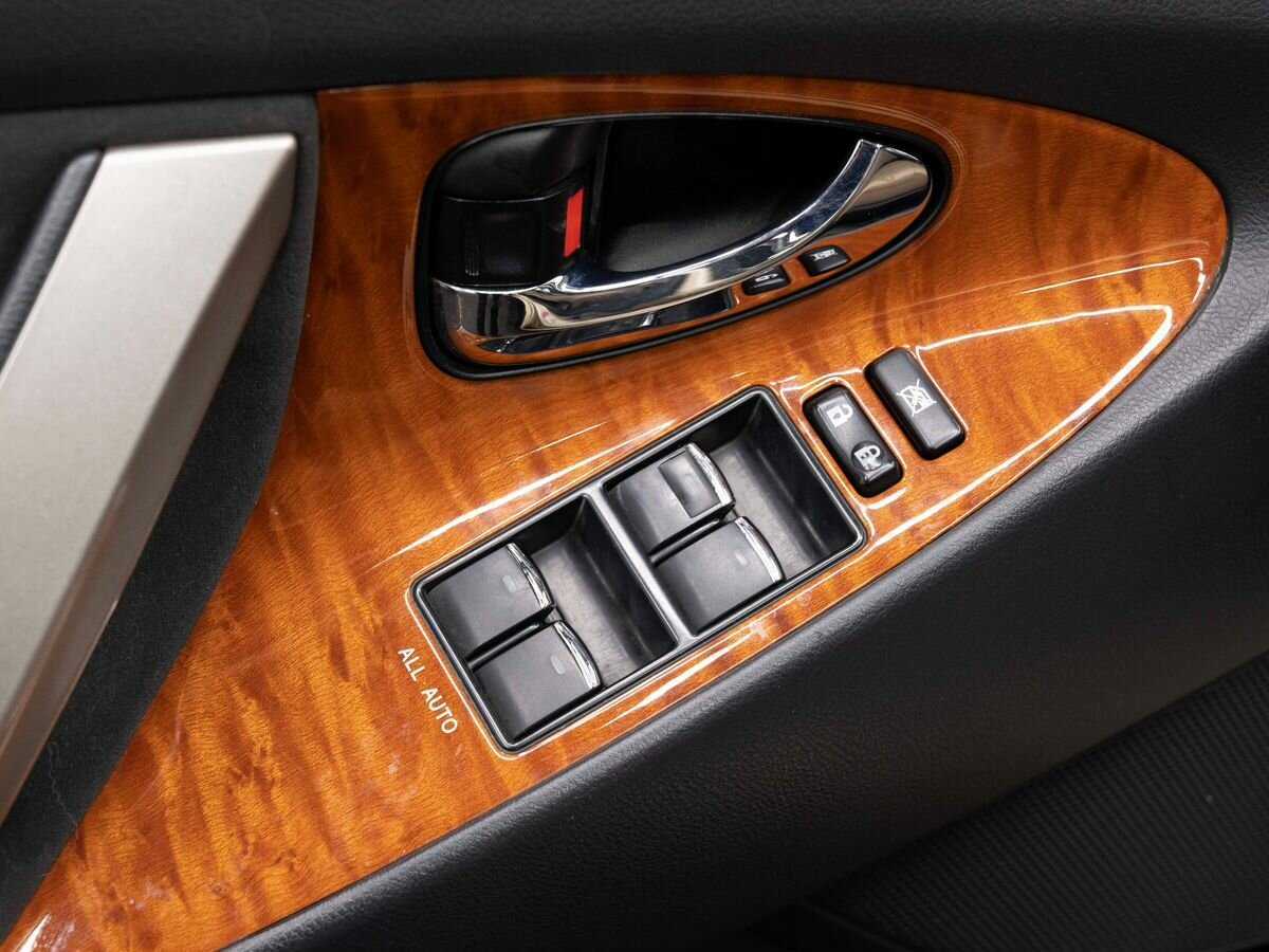 Купить Toyota Camry с пробегом. Фото: #17