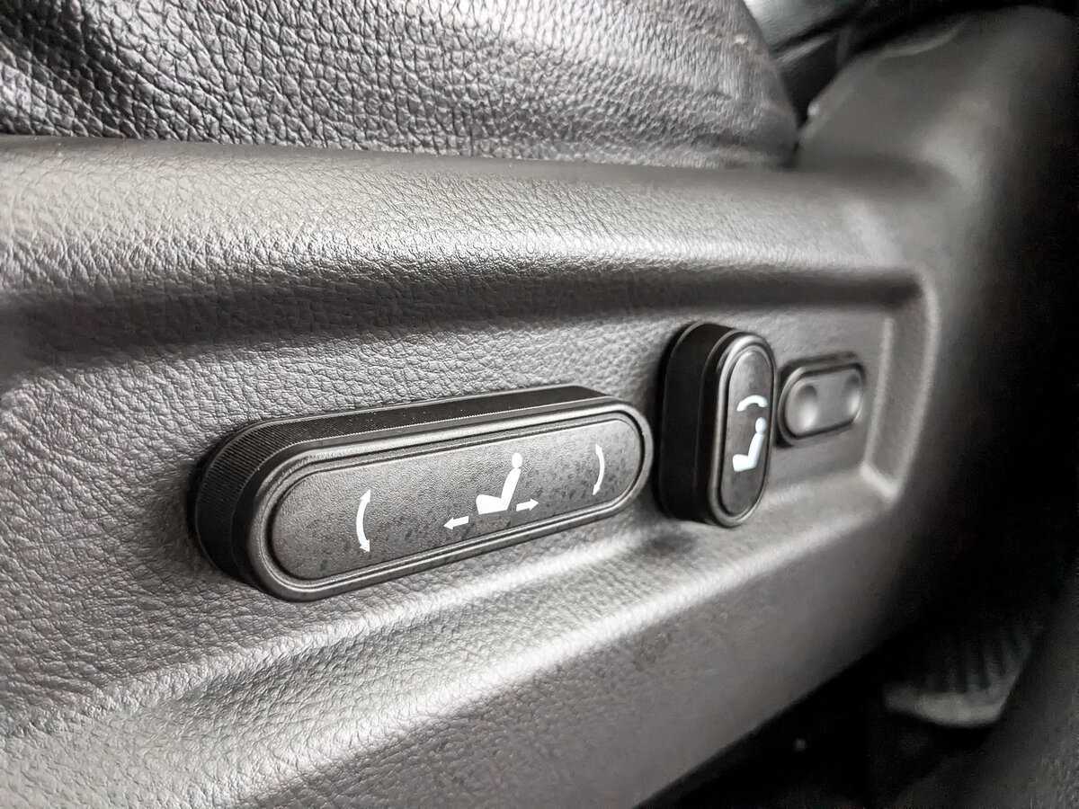 Купить Hyundai Santa Fe с пробегом. Фото: #21