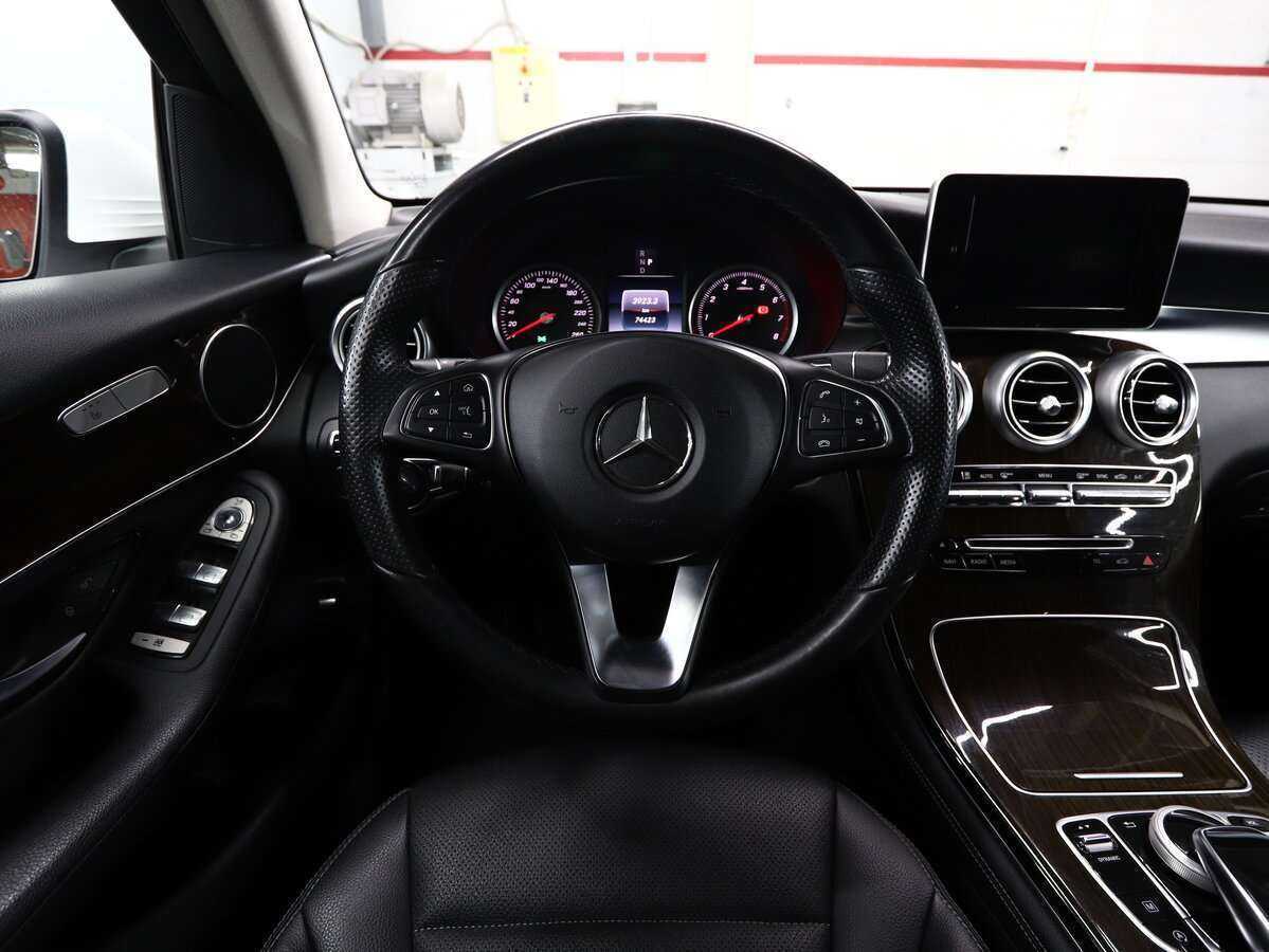Купить Mercedes-Benz GLC с пробегом. Фото: #11