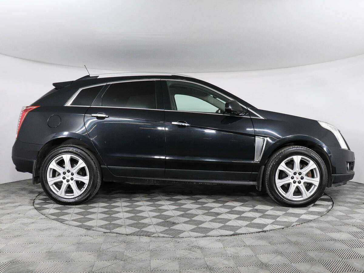 Купить Cadillac SRX с пробегом. Фото: #3
