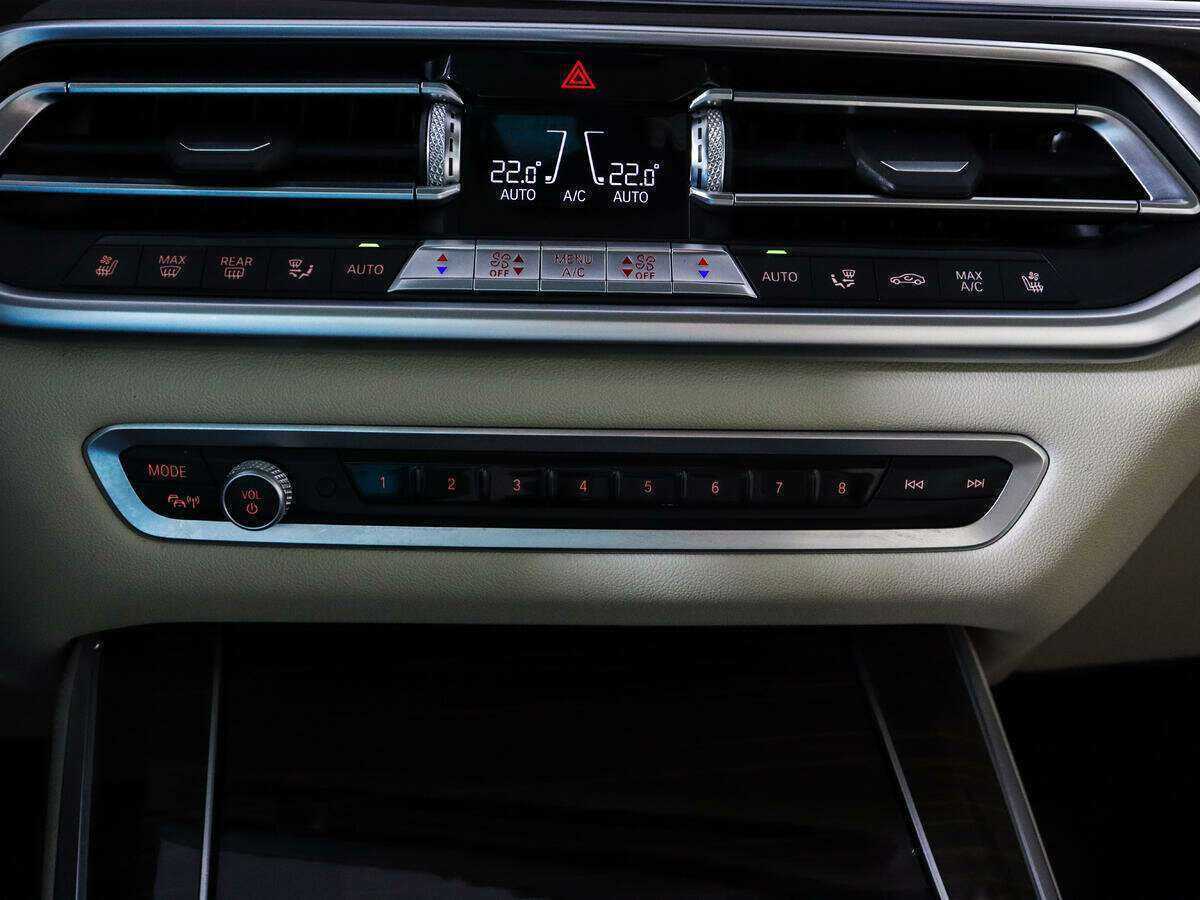 Купить BMW X5 с пробегом. Фото: #18