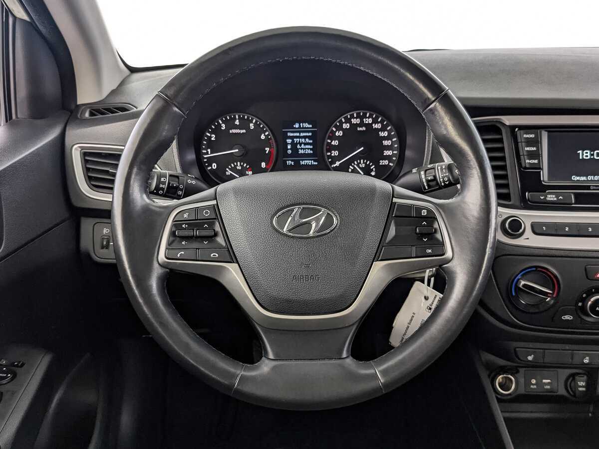 Купить Hyundai Solaris с пробегом. Фото: #18