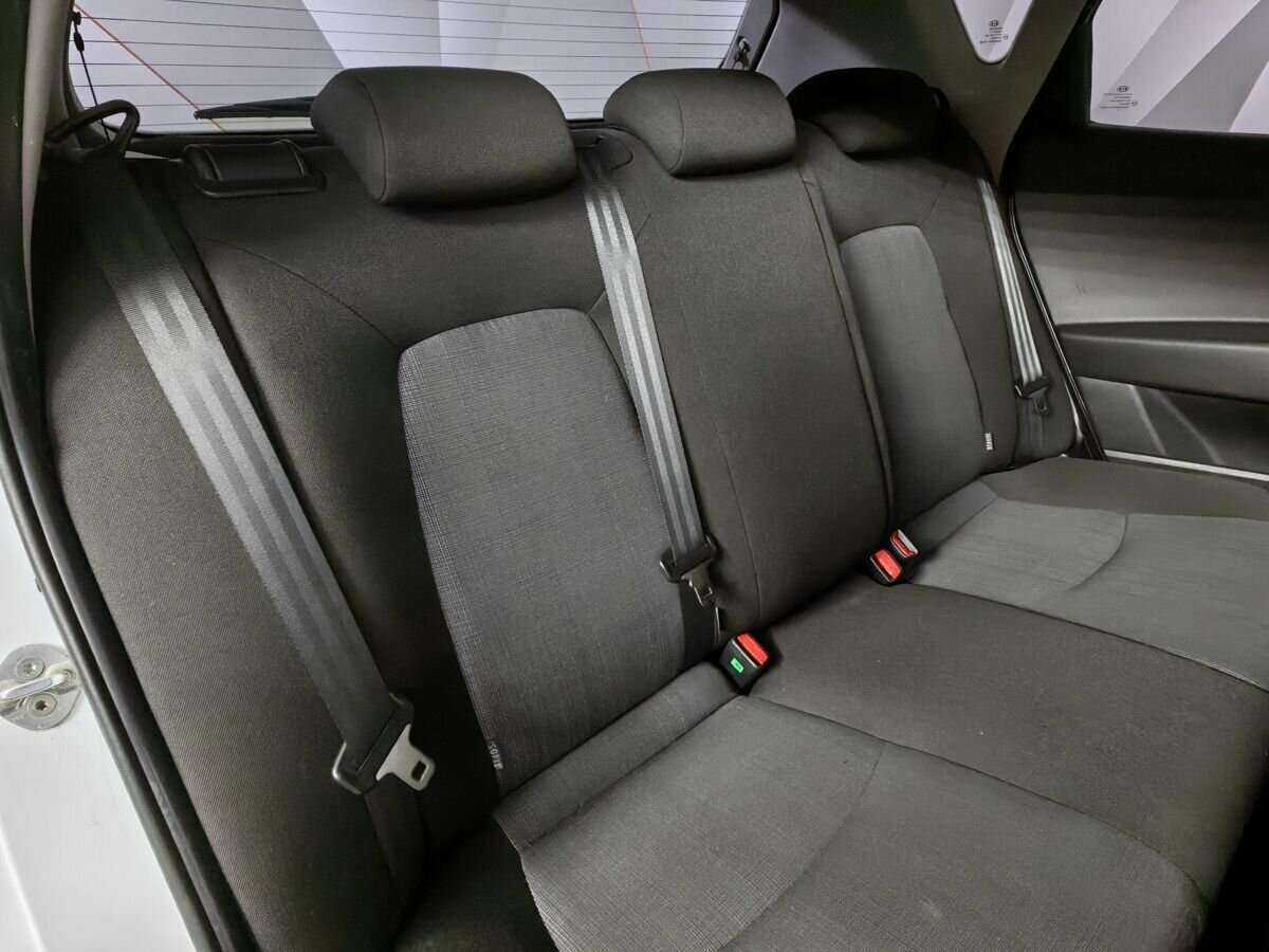 Купить Kia Ceed с пробегом. Фото: #12