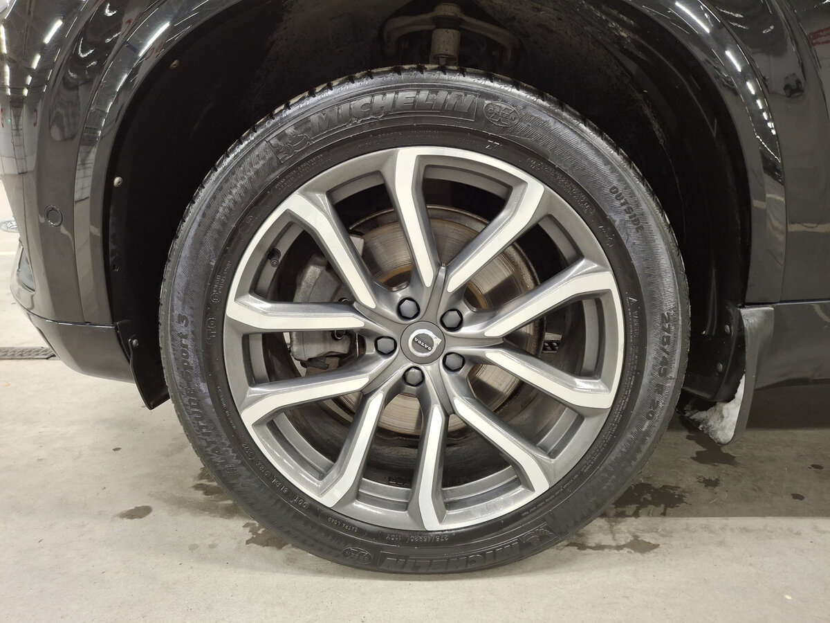 Купить Volvo XC90 с пробегом. Фото: #17