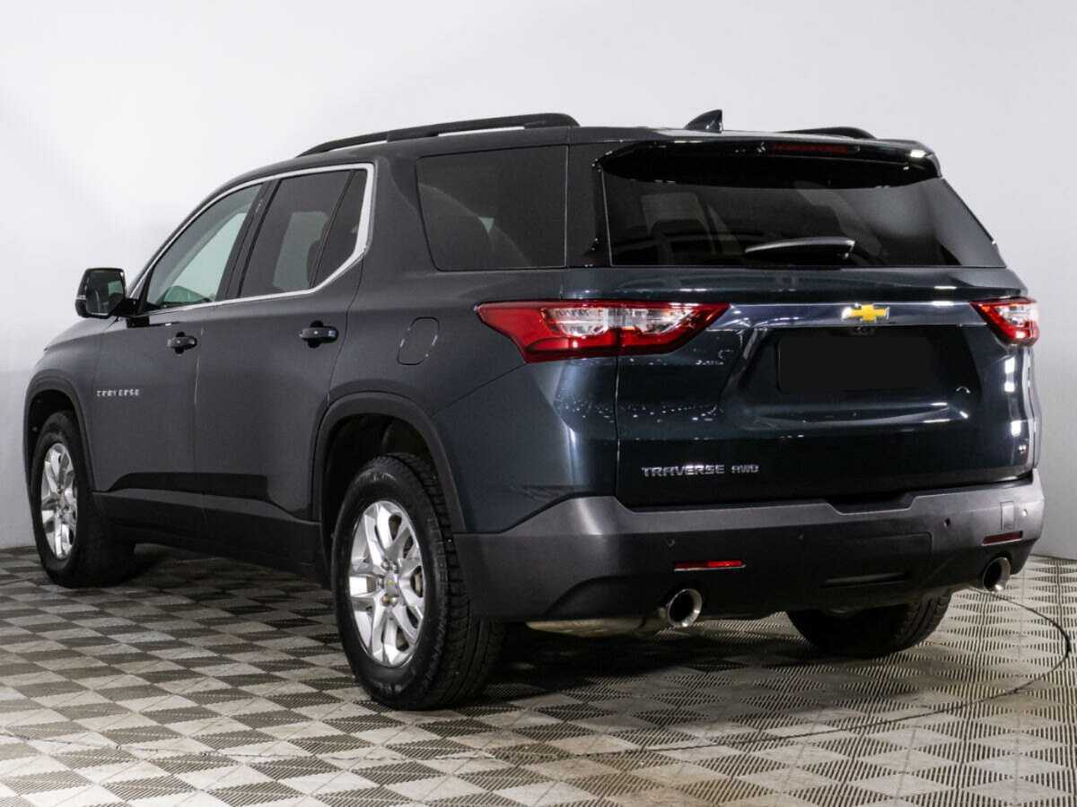 Купить Chevrolet Traverse с пробегом. Фото: #5