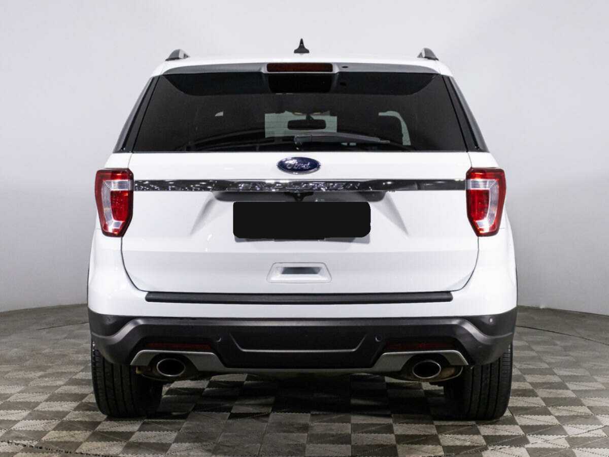 Купить Ford Explorer с пробегом. Фото: #5