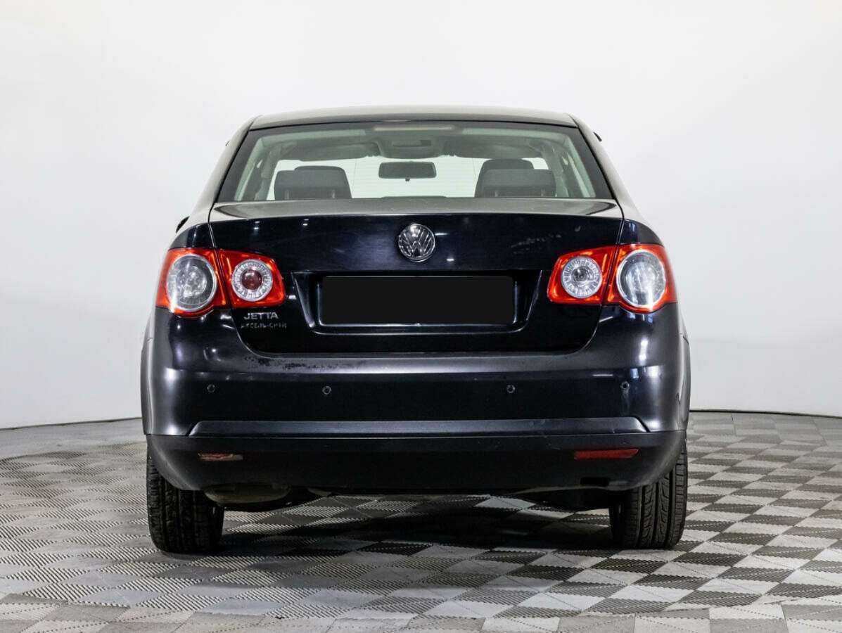 Купить Volkswagen Jetta с пробегом. Фото: #5