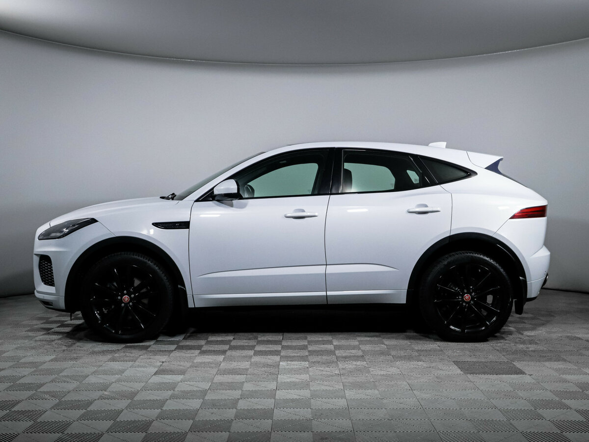 Купить Jaguar E-Pace с пробегом. Фото: #7
