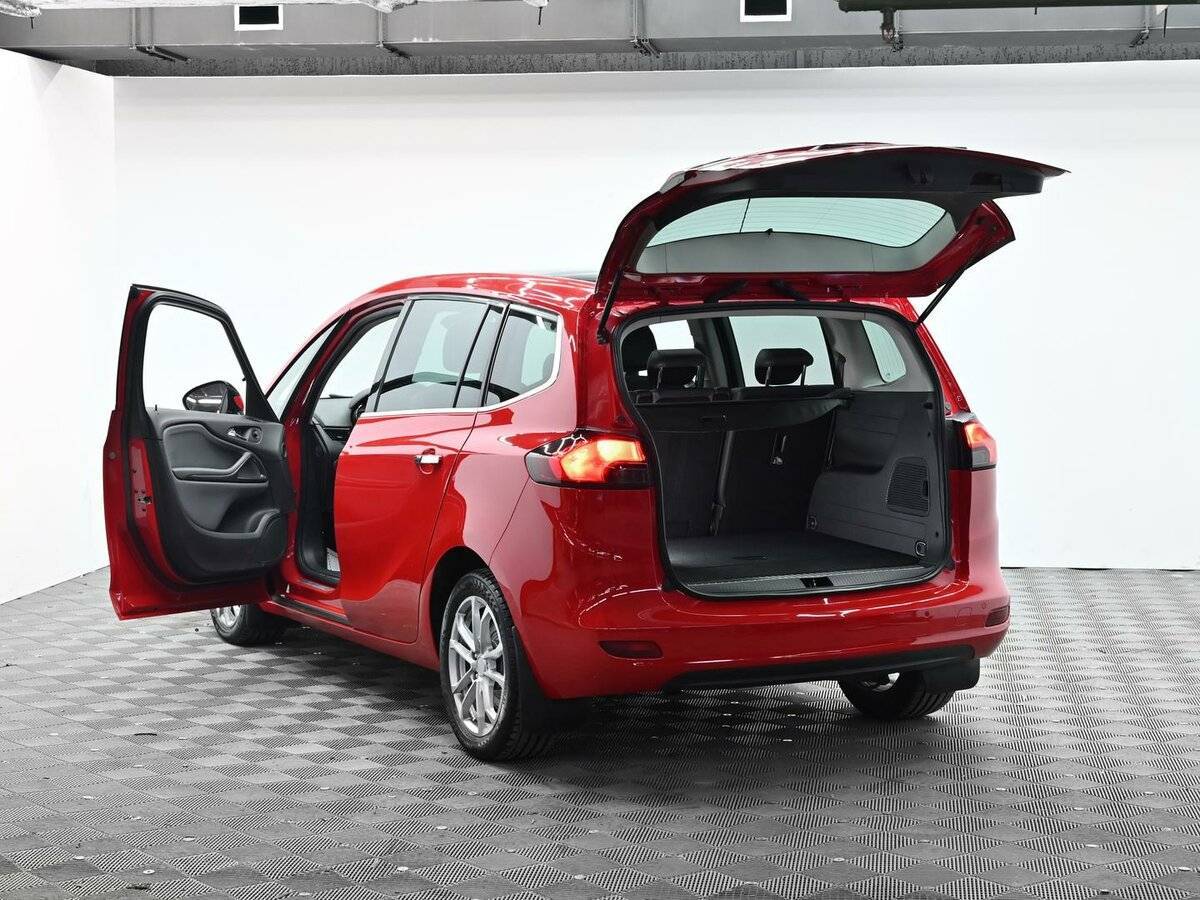 Купить Opel Zafira с пробегом. Фото: #4