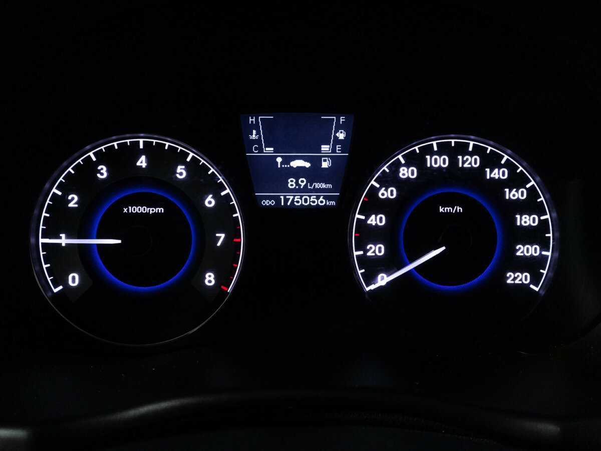 Купить Hyundai Solaris с пробегом. Фото: #11