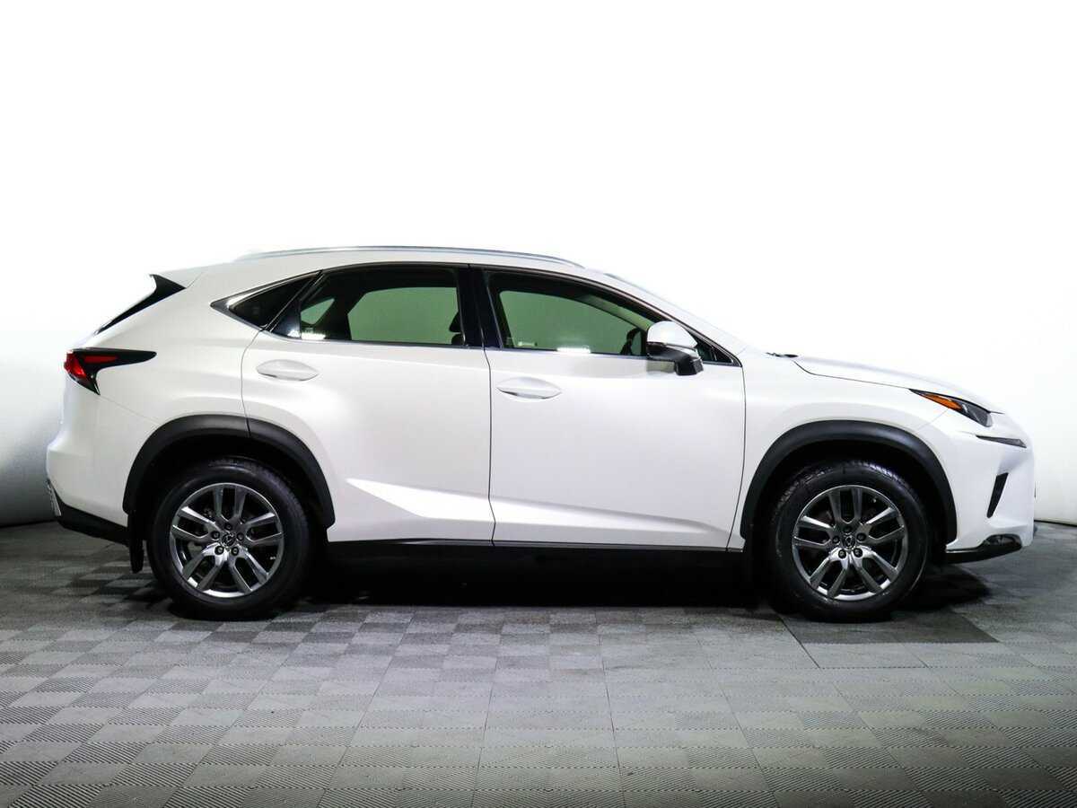 Купить Lexus NX с пробегом. Фото: #3