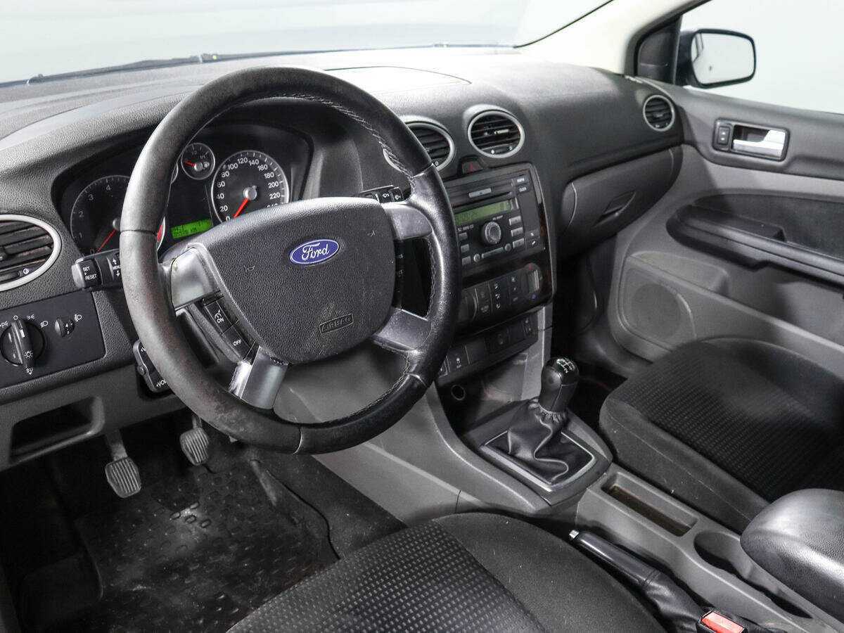 Купить Ford Focus с пробегом. Фото: #11