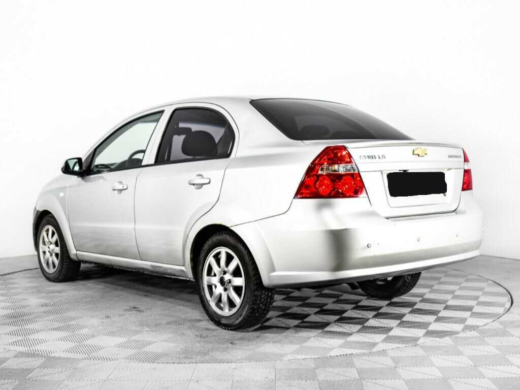 Купить Chevrolet Aveo с пробегом. Фото: #6