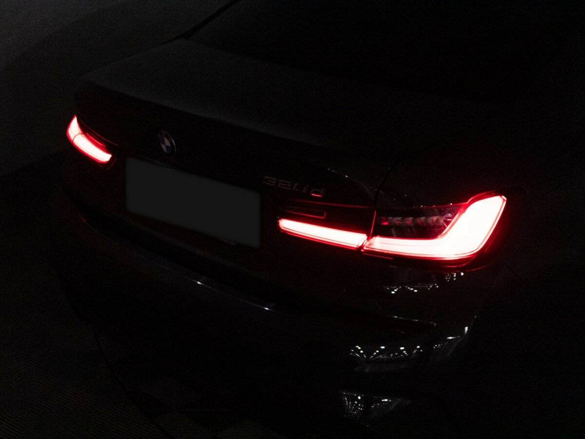 Купить BMW 3 серии с пробегом. Фото: #31