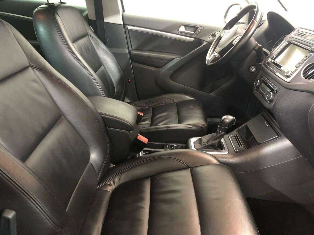 Купить Volkswagen Tiguan с пробегом. Фото: #9