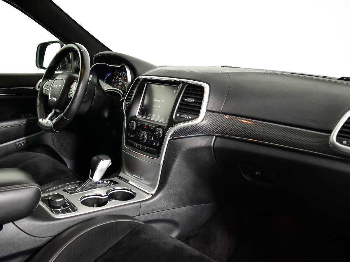 Купить Jeep Grand Cherokee с пробегом. Фото: #8