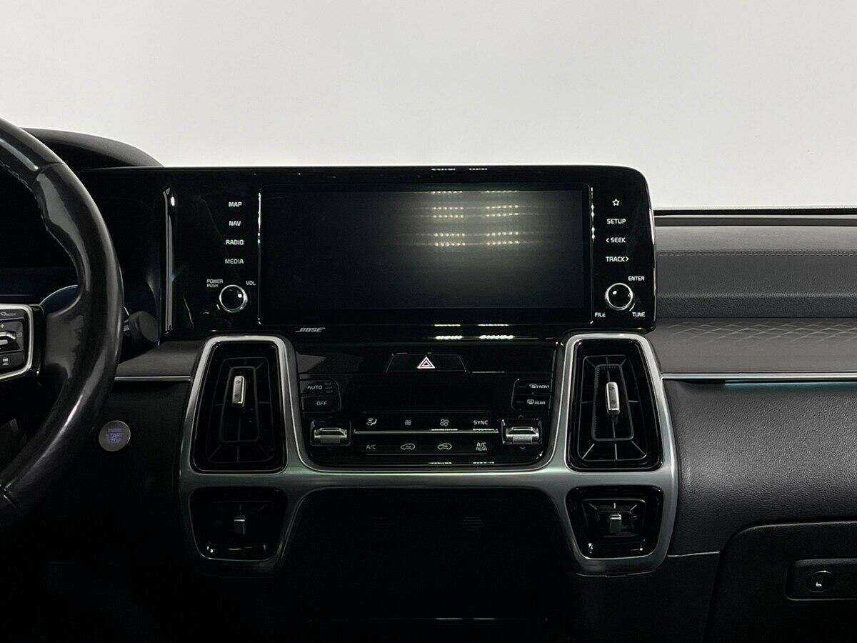 Купить Kia Sorento с пробегом. Фото: #9