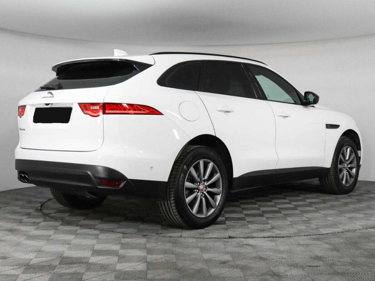 Купить Jaguar F-Pace с пробегом. Фото: #4