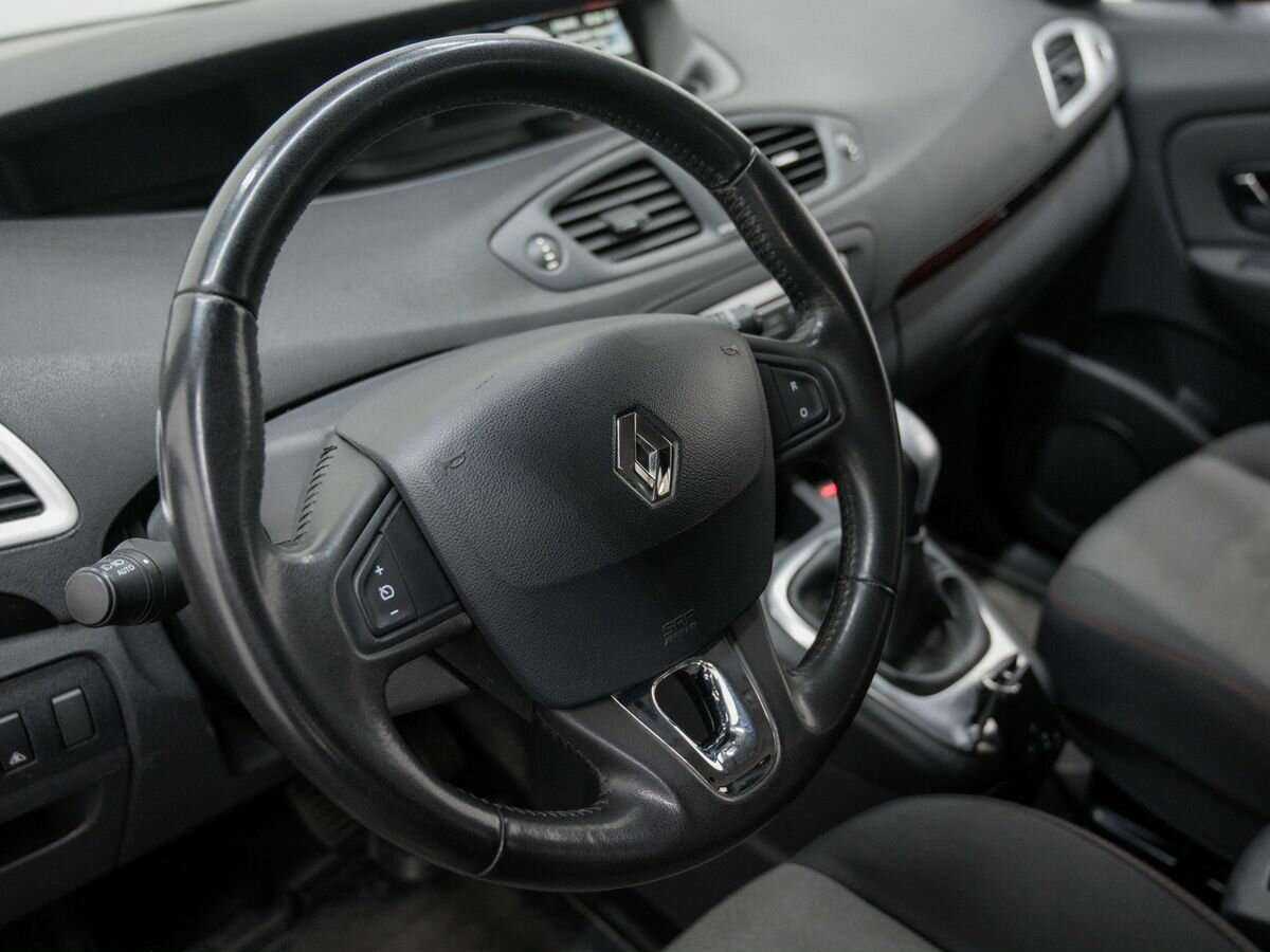 Купить Renault Scenic с пробегом. Фото: #14