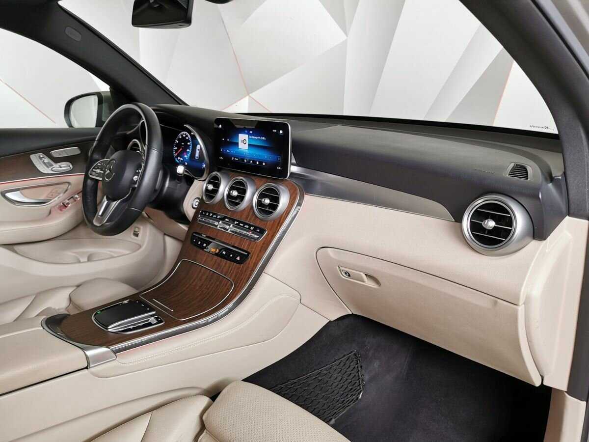 Купить Mercedes-Benz GLC Coupe с пробегом. Фото: #8