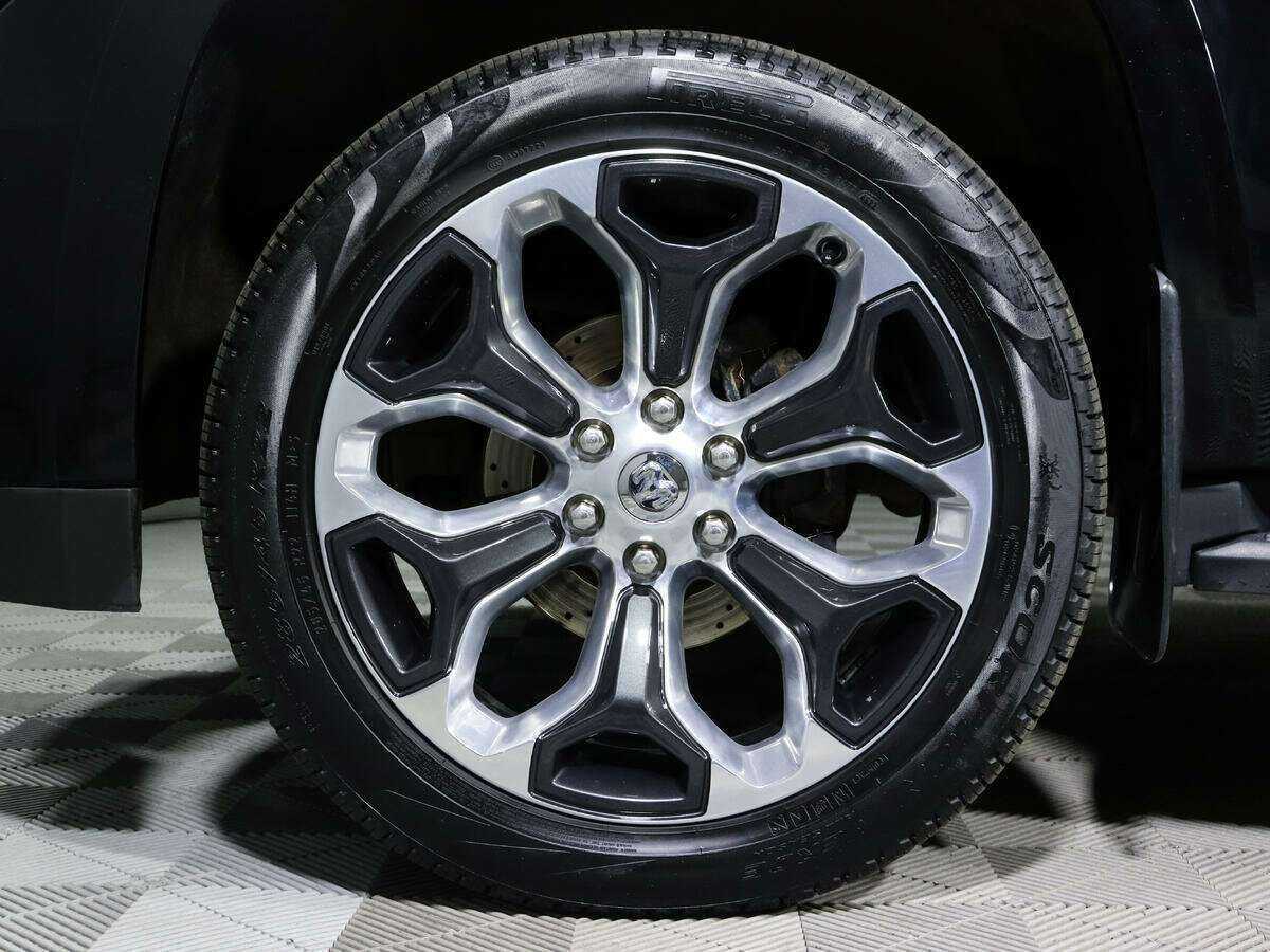 Купить Chevrolet Tahoe с пробегом. Фото: #14