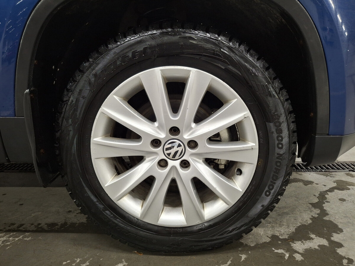 Купить Volkswagen Tiguan с пробегом. Фото: #17