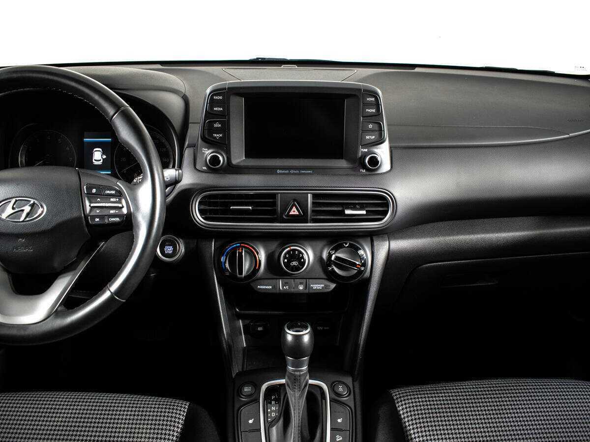 Купить Hyundai Kona с пробегом. Фото: #10