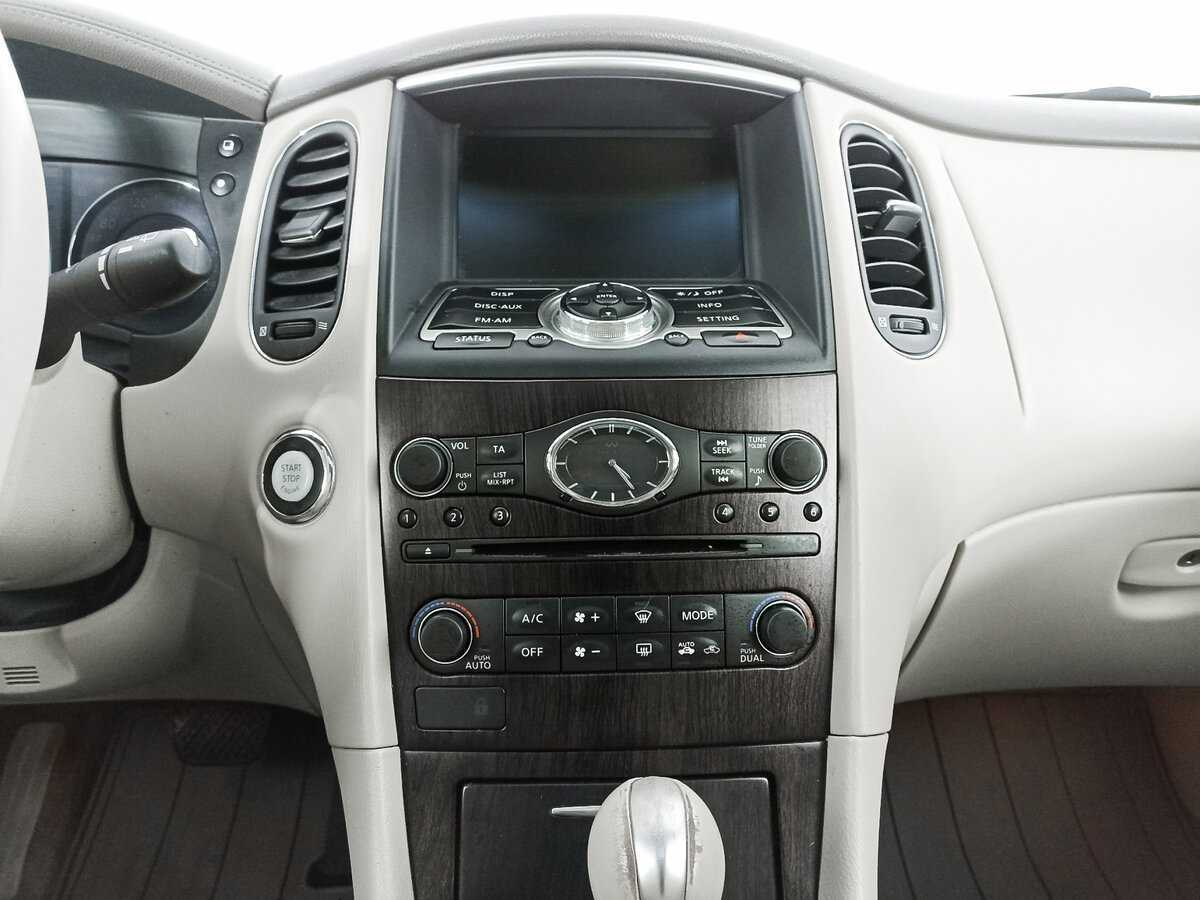 Купить Infiniti QX50 с пробегом. Фото: #14