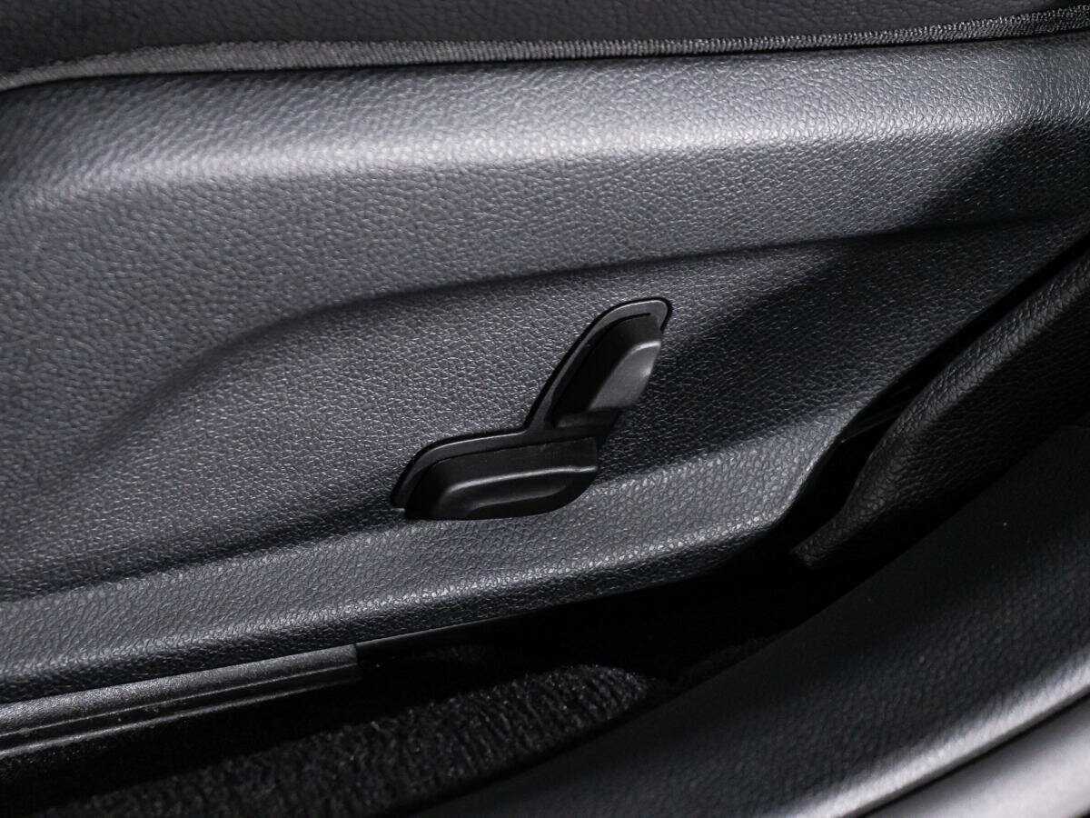 Купить Mercedes-Benz E-Класс с пробегом. Фото: #16