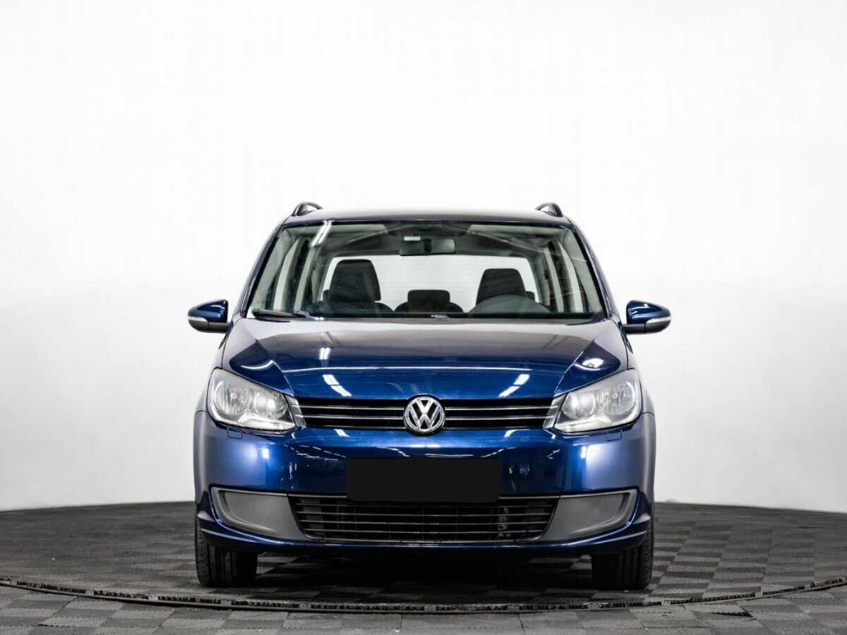 Купить Volkswagen Touran с пробегом. Фото: #1