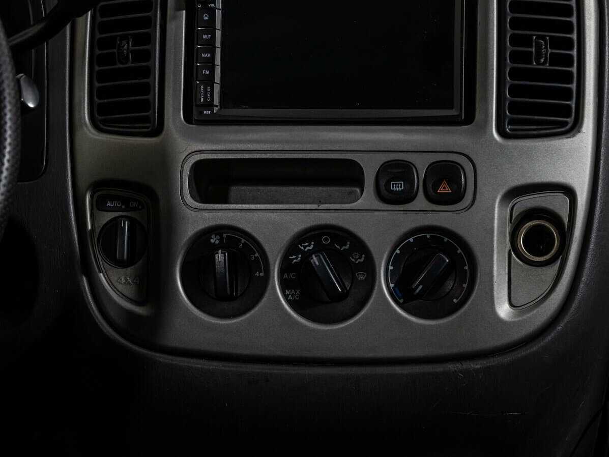 Купить Ford Escape с пробегом. Фото: #13
