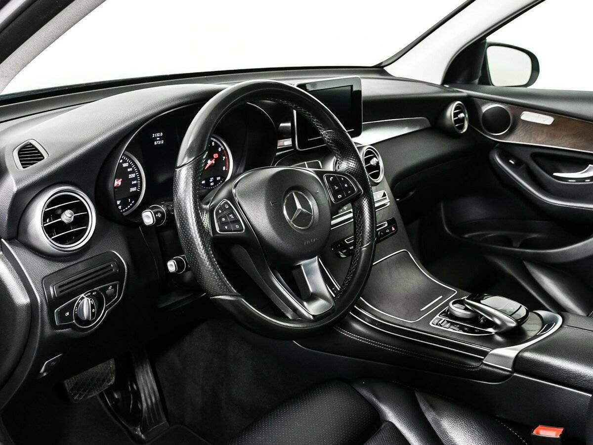 Купить Mercedes-Benz GLC с пробегом. Фото: #11
