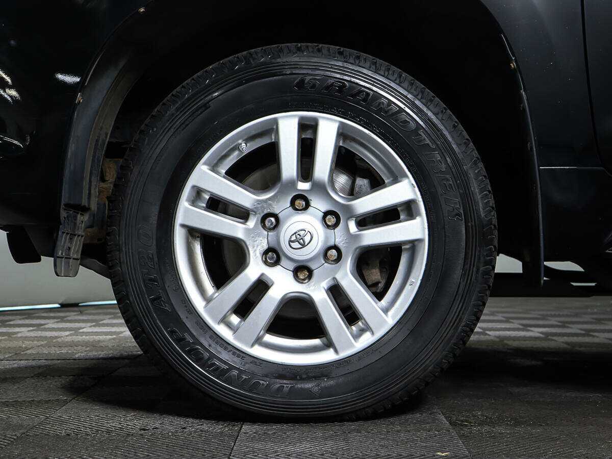 Купить Toyota Land Cruiser Prado с пробегом. Фото: #21