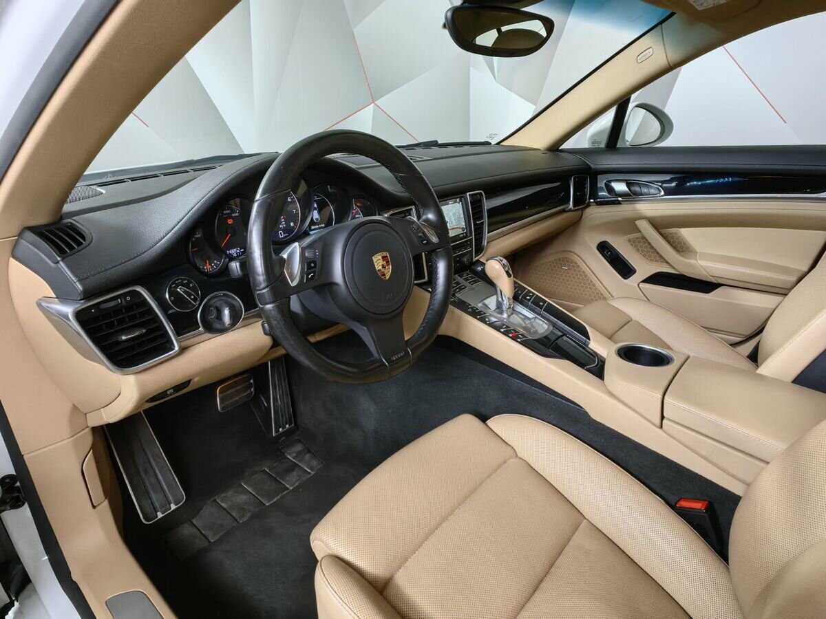 Купить Porsche Panamera с пробегом. Фото: #13