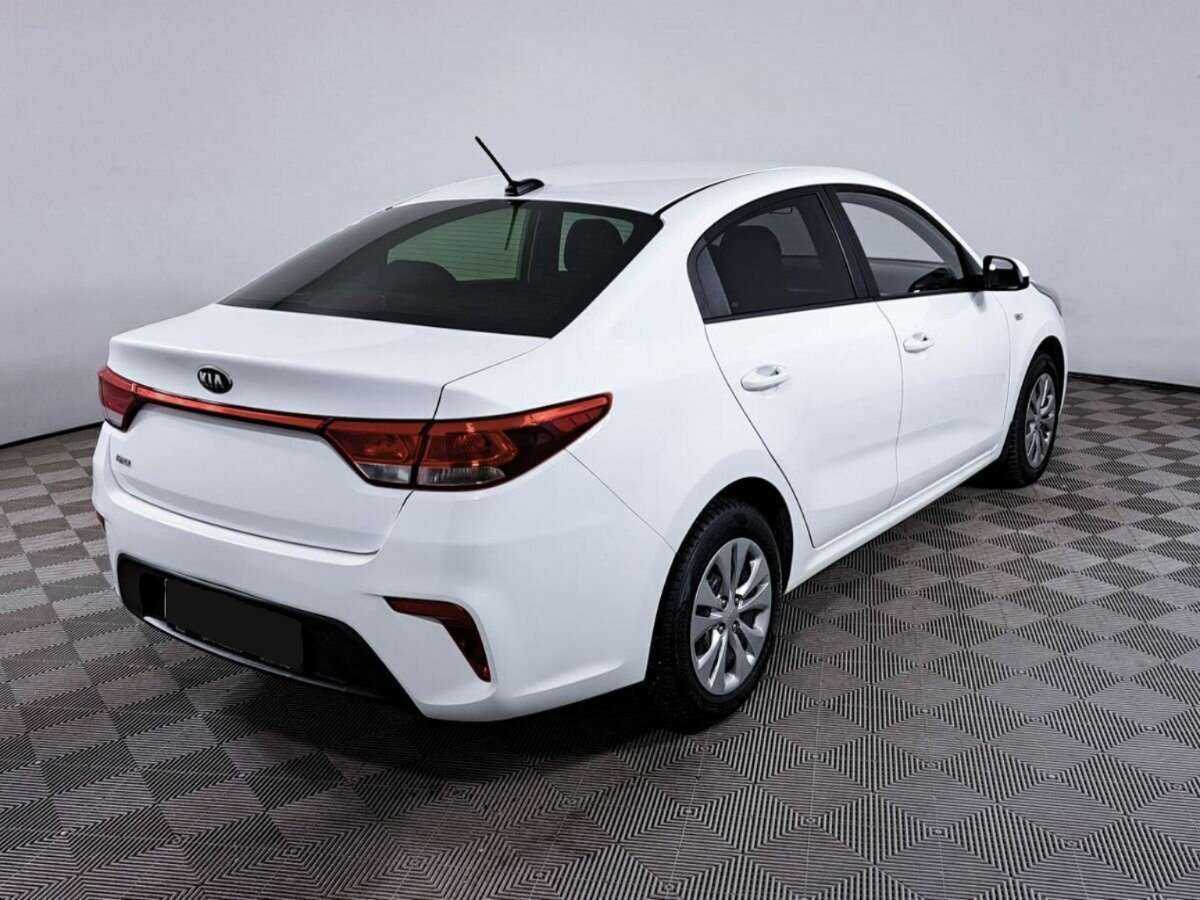 Купить Kia Rio с пробегом. Фото: #4