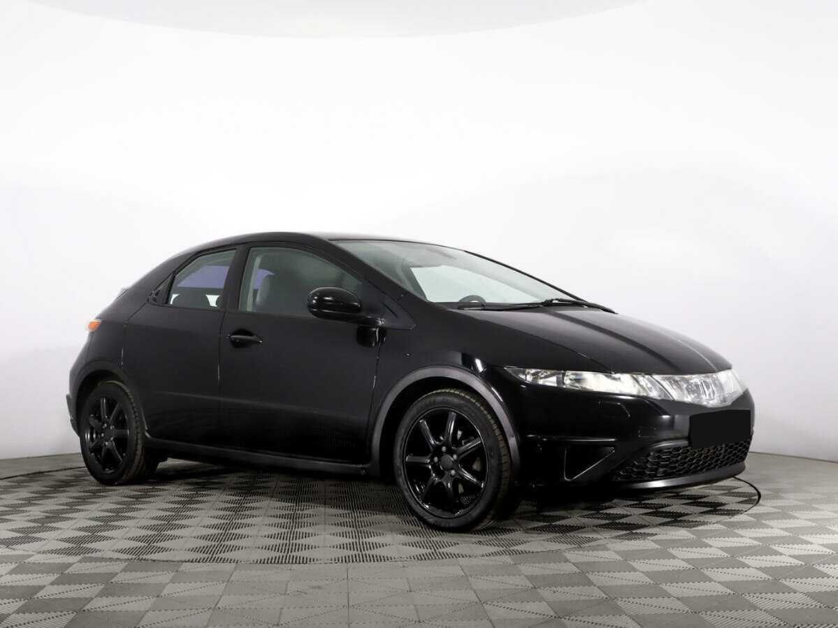 Купить Honda Civic с пробегом. Фото: #2