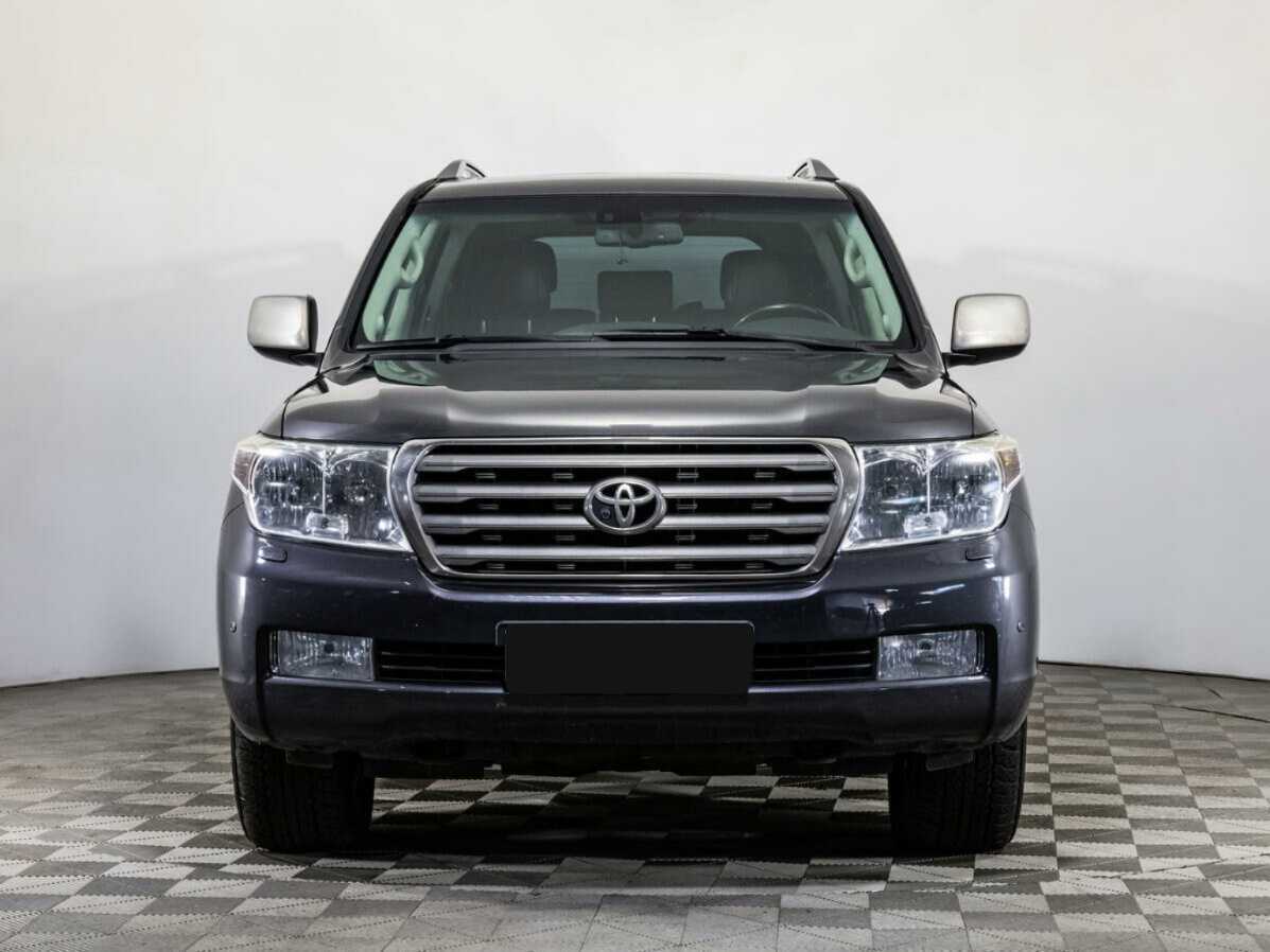 Купить Toyota Land Cruiser с пробегом. Фото: #1