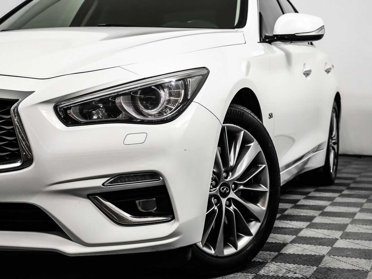 Купить Infiniti Q50 с пробегом. Фото: #13
