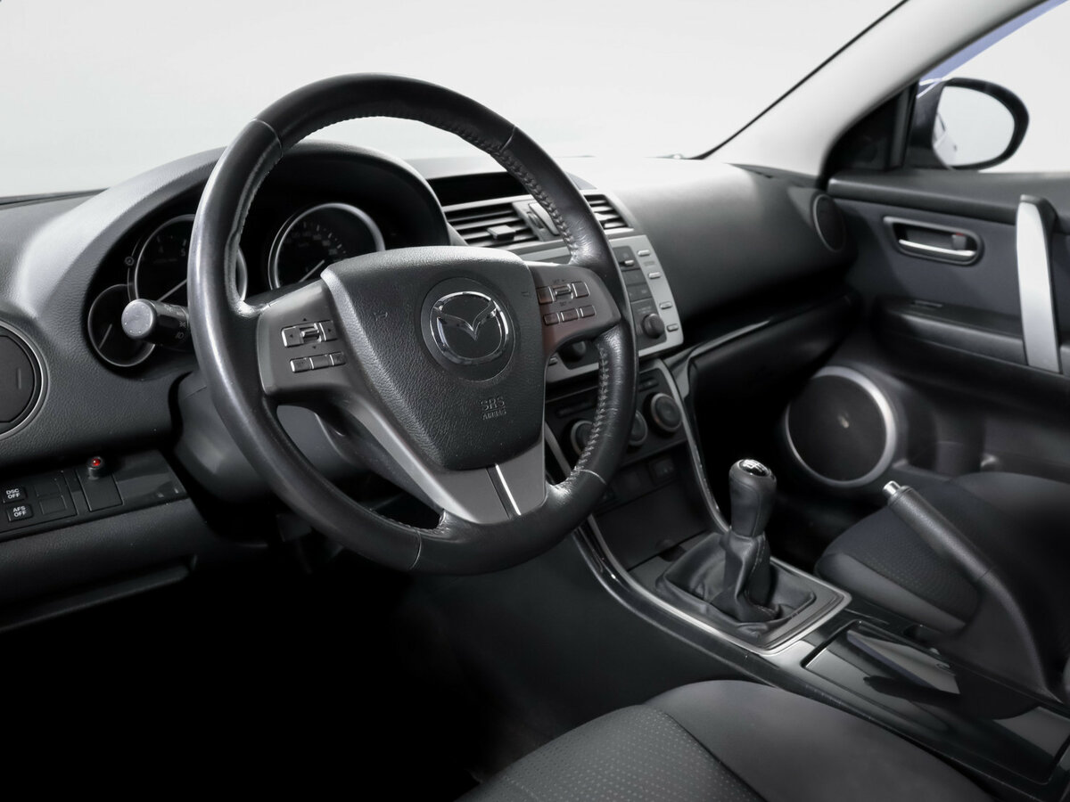 Купить Mazda 6 с пробегом. Фото: #10
