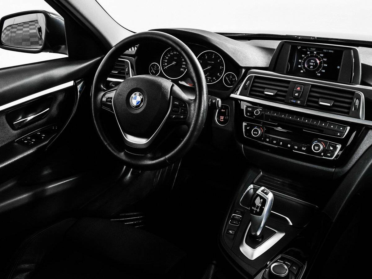 Купить BMW 3 серии с пробегом. Фото: #8