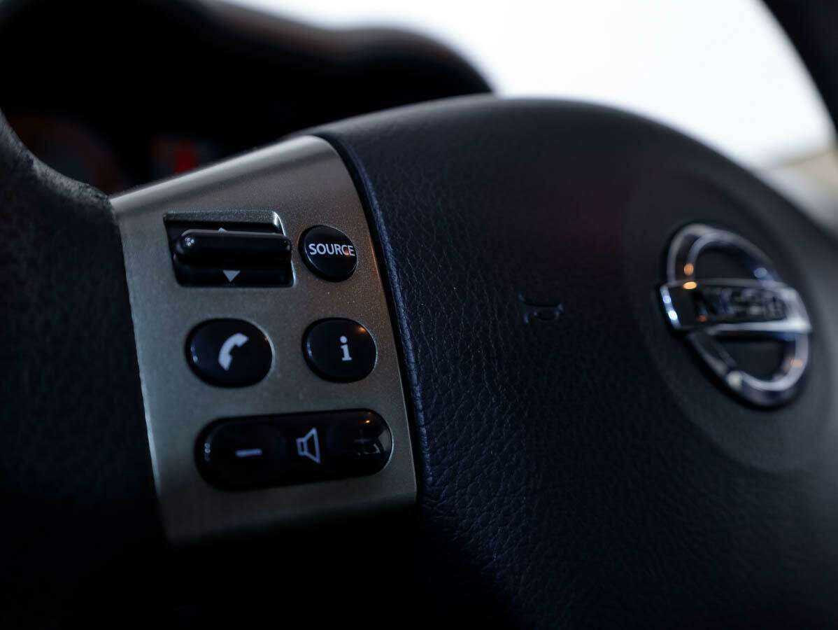 Купить Nissan Note с пробегом. Фото: #14