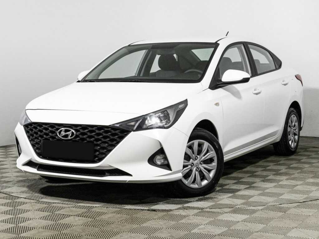 Купить Hyundai Solaris с пробегом. Фото: #0
