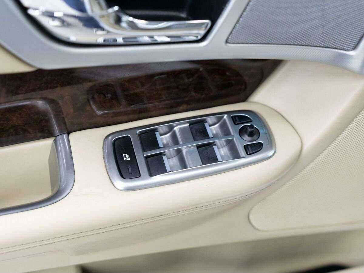 Купить Jaguar XF с пробегом. Фото: #13
